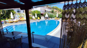 Pool me up 22 apartment